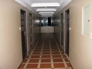 Rn Holidays Hotel Ooty Eksteriør billede